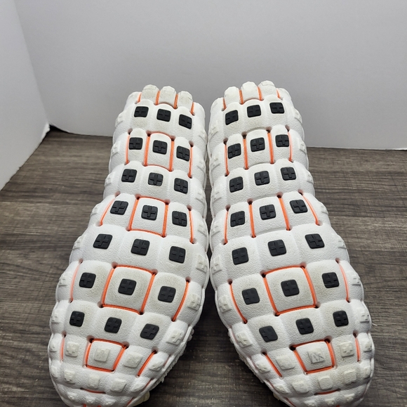 Nike ISPA Mindbody Koi Fish Men's Size 6 Lightweight Comfort Shoes - Picture 7 of 10